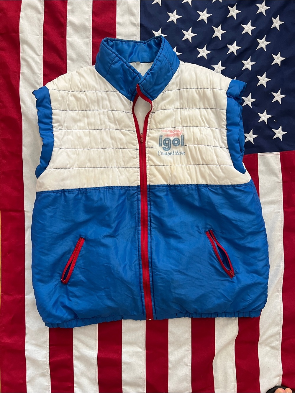 Vintage puff-vest